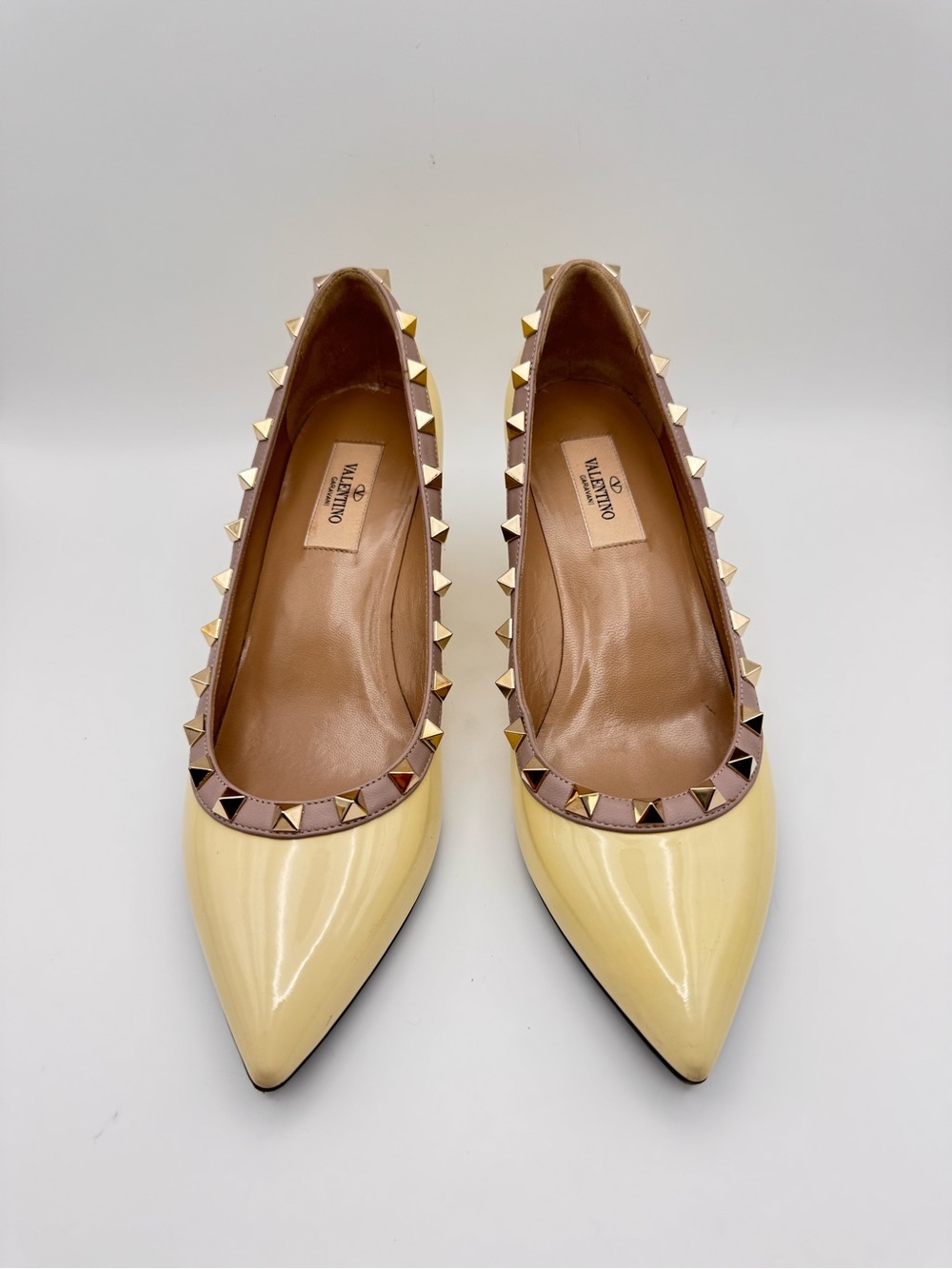 Valentino Garavani Rockstud Patent Leather Wedge Pumps EU 37